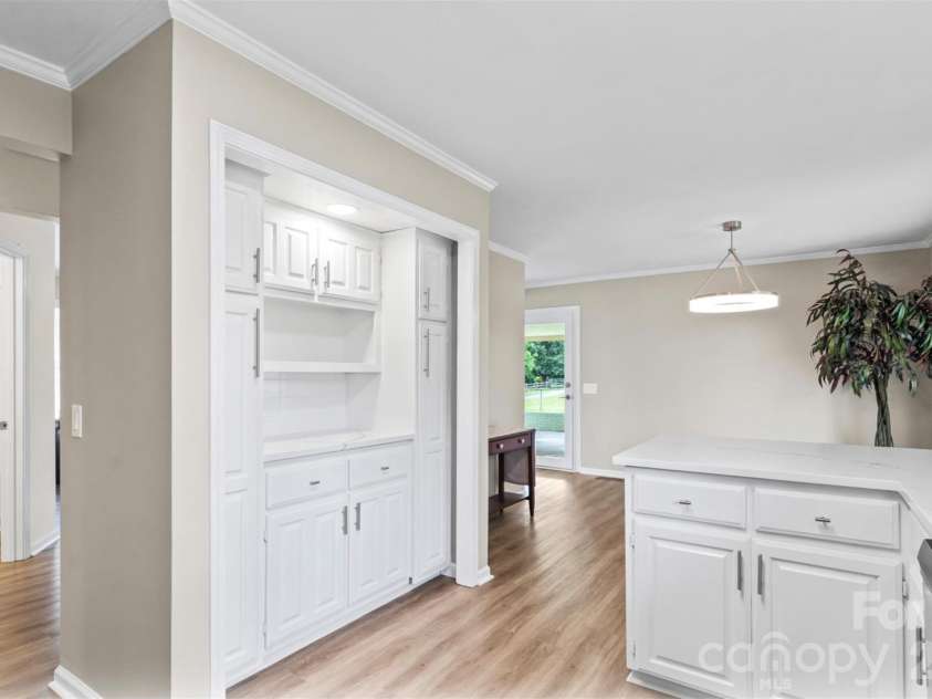 2910 Floral Drive, Albemarle, NC 28001.  MLS# CAR4390056, YatesRealty ID 28076. 