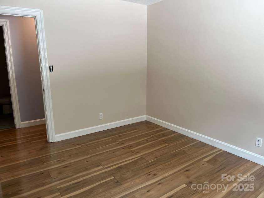 680 Lakeside Drive, Rock Hill, SC 29730.  MLS# CAR4281862, YatesRealty ID 28077. 