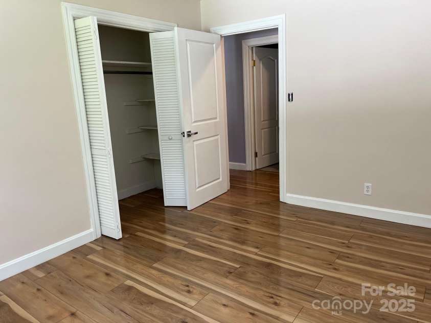 680 Lakeside Drive, Rock Hill, SC 29730.  MLS# CAR4281862, YatesRealty ID 28077. 