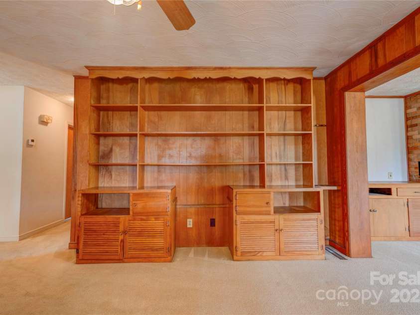 1400 Post Road, Shelby, NC 28150.  MLS# CAR4283138, YatesRealty ID 28078. Dining Room