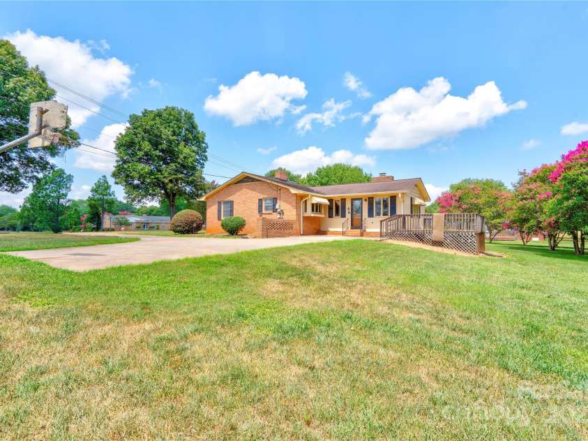 1400 Post Road, Shelby, NC 28150.  MLS# CAR4283138, YatesRealty ID 28078. Side View