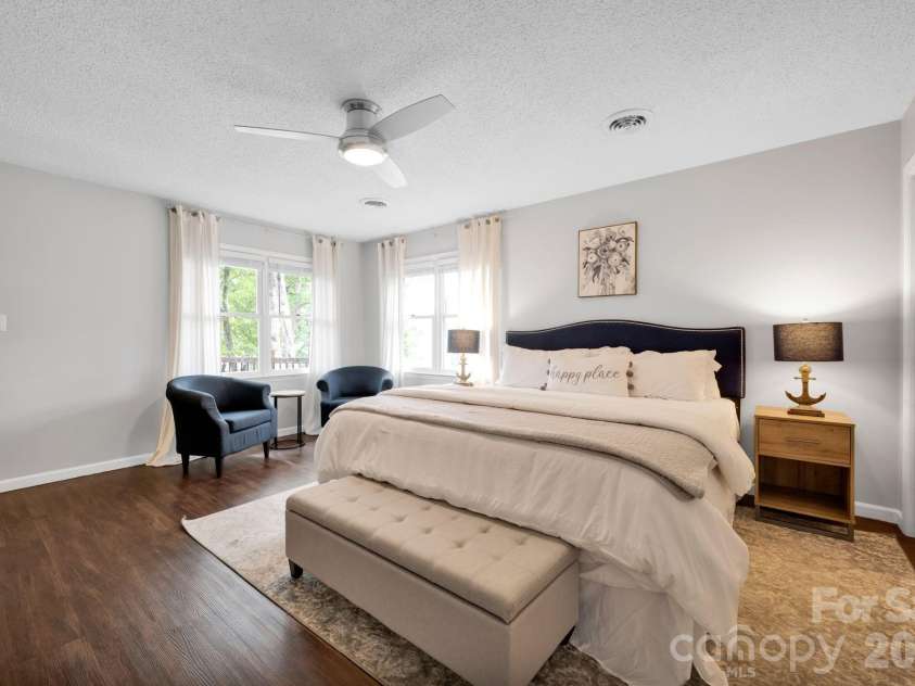 470 Lakeview Shores Loop, Mooresville, NC 28117.  MLS# CAR4366242, YatesRealty ID 28079. Primary Bedroom