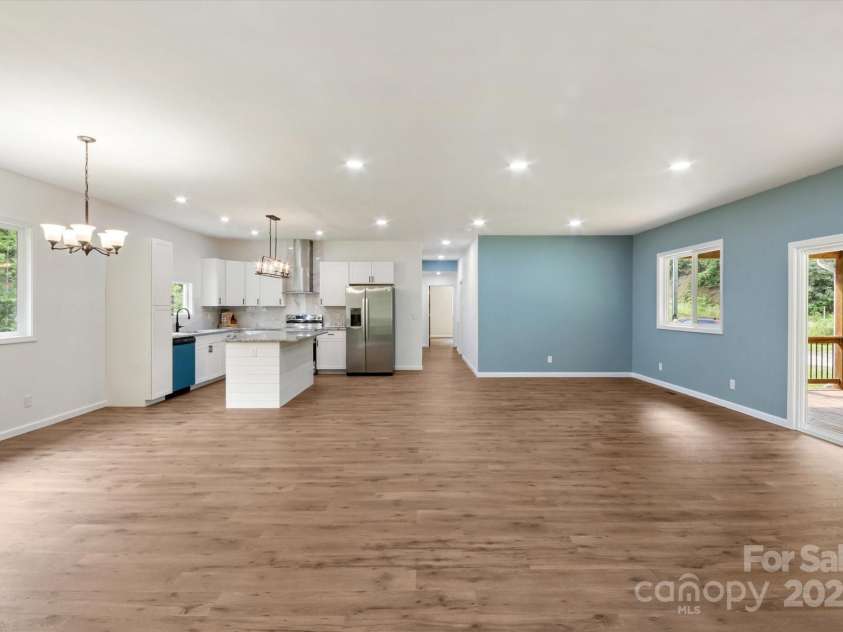 88 Arbor View Drive, Marion, NC 28752.  MLS# CAR4284677, YatesRealty ID 28079. 