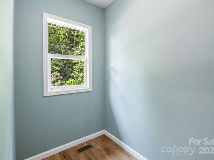 88 Arbor View Drive, Marion, NC 28752.  MLS# CAR4284677, YatesRealty ID 28079. 