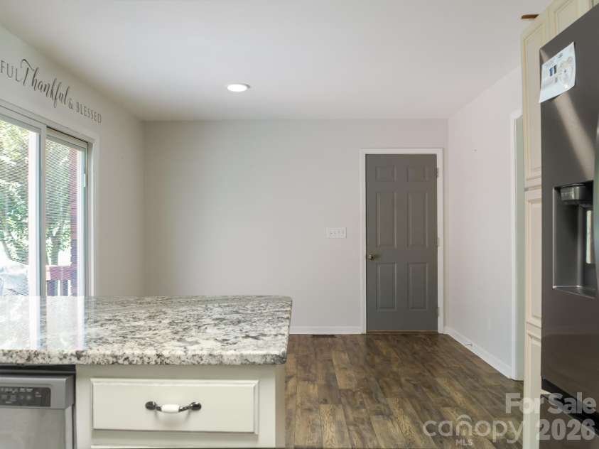 305 Imperial Way, Albemarle, NC 28001.  MLS# CAR4389607, YatesRealty ID 28080. Dining Area