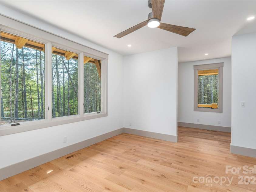 92 Rusty Hook Road, Nebo, NC 28761.  MLS# CAR4285158, YatesRealty ID 28080. 