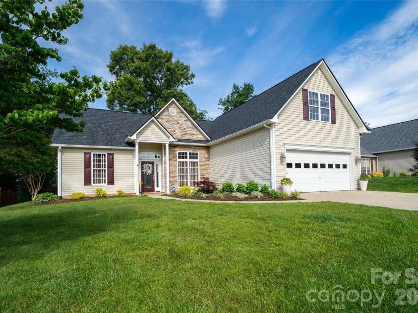 136 Cottage Ridge Road, Fletcher, NC 28732.  MLS# CAR4385650, YatesRealty ID 28081. Front view