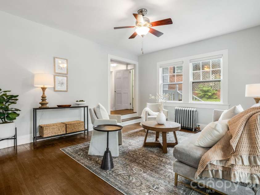 185 Flint Street, Asheville, NC 28801.  MLS# CAR4375411, YatesRealty ID 28083. 