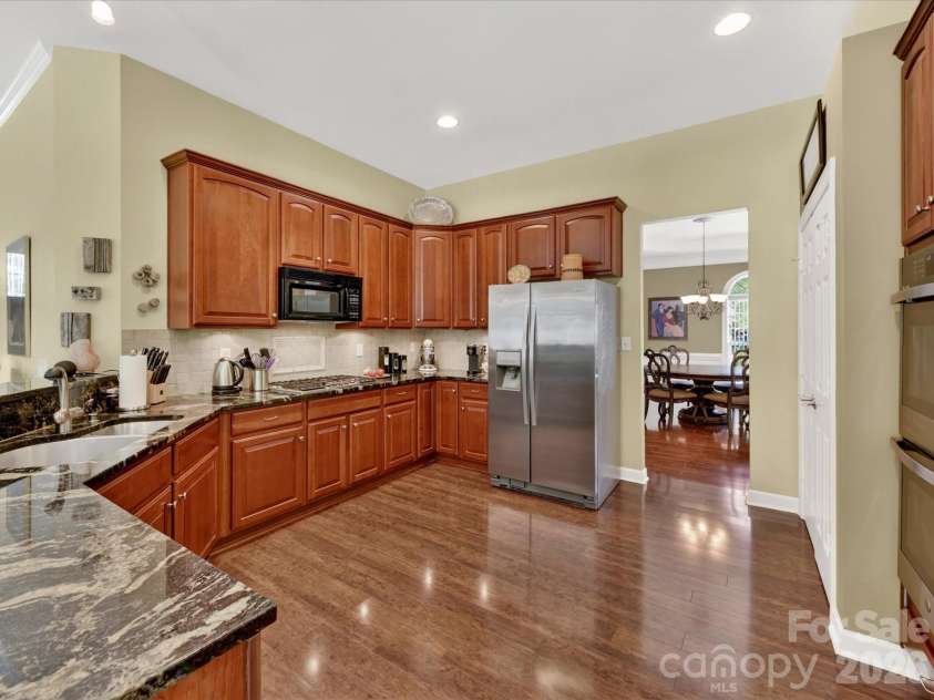 2535 Harlington Lane, Charlotte, NC 28270.  MLS# CAR4383285, YatesRealty ID 28085. 