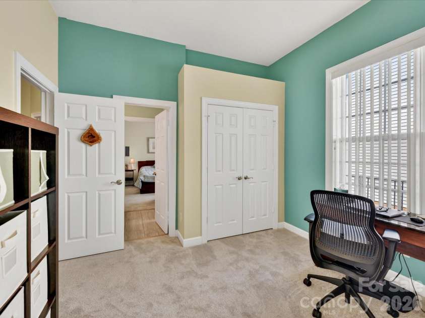 2535 Harlington Lane, Charlotte, NC 28270.  MLS# CAR4383285, YatesRealty ID 28085. 