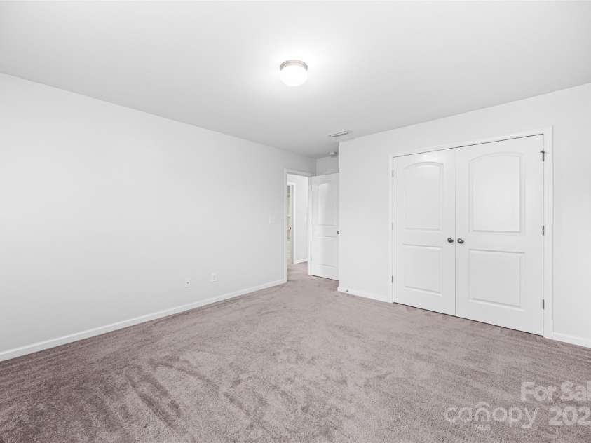 5223 Crystal Lakes Drive, Rock Hill, SC 29732.  MLS# CAR4280245, YatesRealty ID 28085. 2nd Bedroom