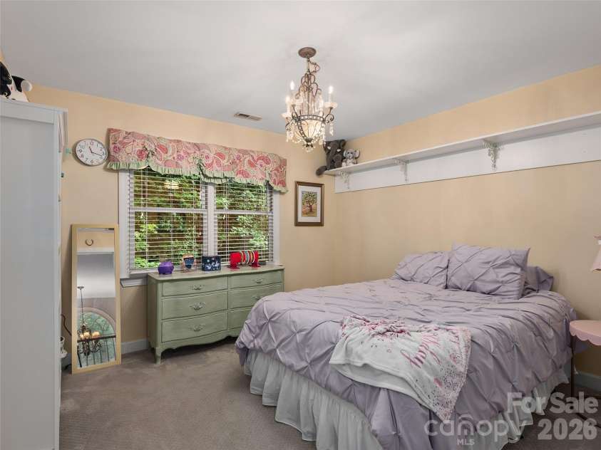 1208 Saint Charles Court, Asheville, NC 28803.  MLS# CAR4388743, YatesRealty ID 28086. 