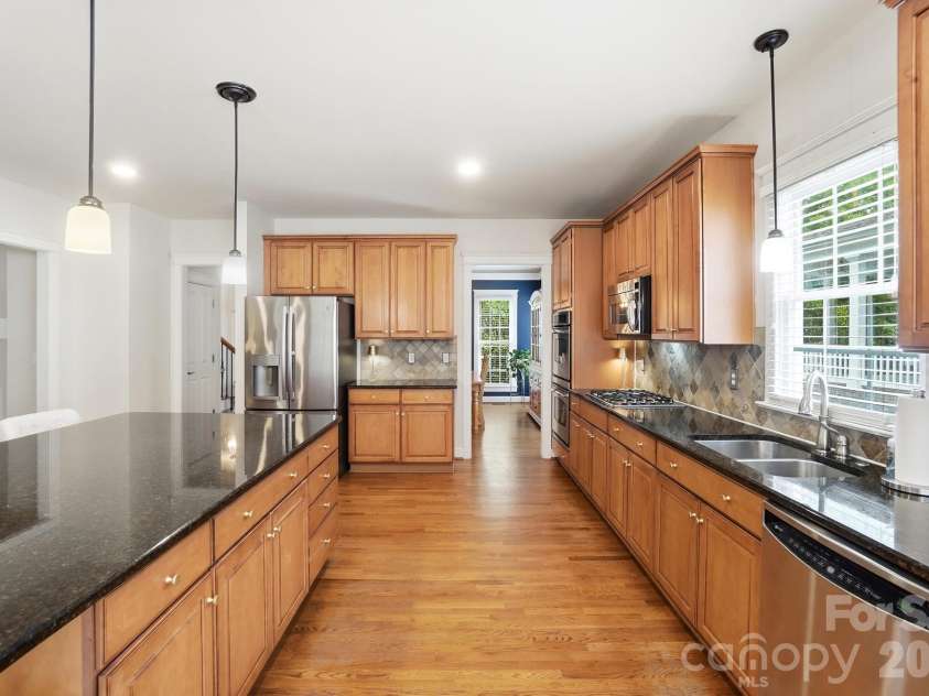 5101 Downing Drive, Fort Mill, SC 29708.  MLS# CAR4384163, YatesRealty ID 28088. 