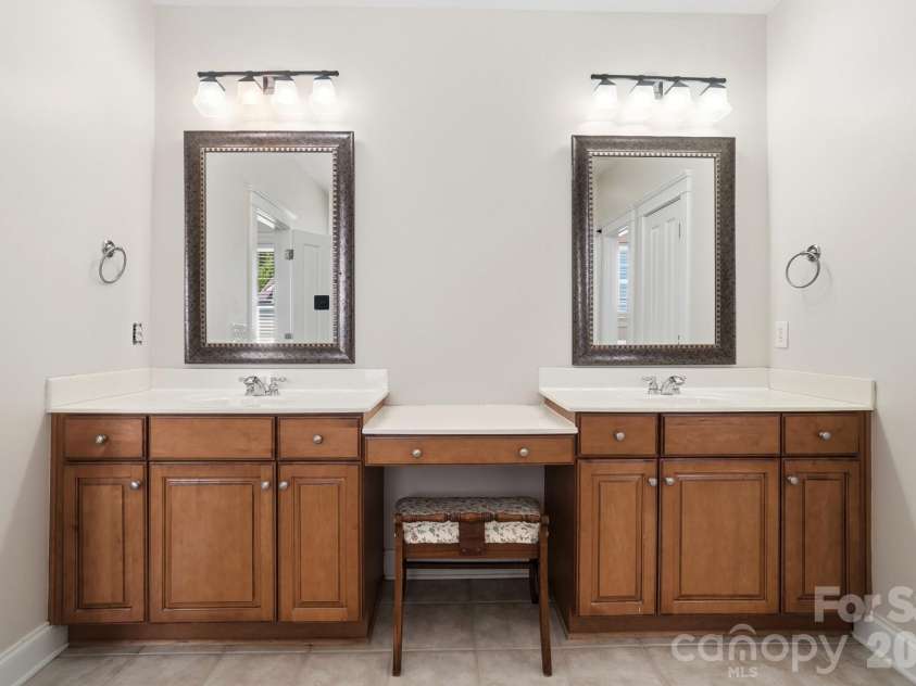 5101 Downing Drive, Fort Mill, SC 29708.  MLS# CAR4384163, YatesRealty ID 28088. 