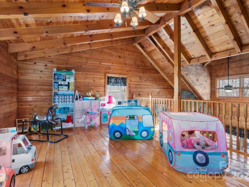 1390 Grants Mountain Road, Marion, NC 28752.  MLS# CAR4213166, YatesRealty ID 2809. Upstairs Loft Area