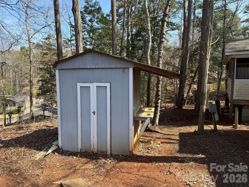339/341 Lake Tillery Trail, Mount Gilead, NC 27306.  MLS# CAR4353483, YatesRealty ID 2809. 