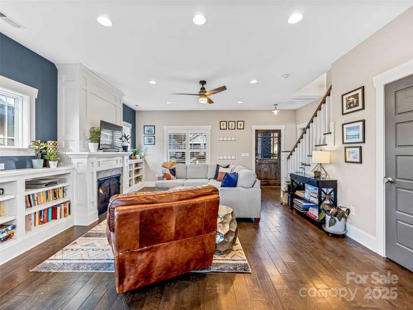 68 Bungalow Way, Brevard, NC 28712.  MLS# CAR4275449, YatesRealty ID 2809. 