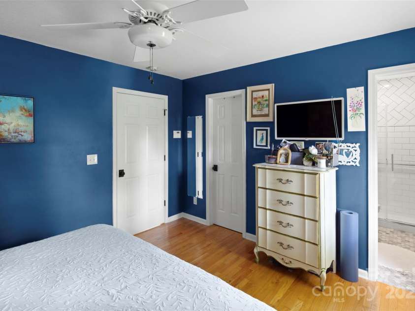 15 Graceland Place, Arden, NC 28704.  MLS# CAR4283813, YatesRealty ID 28090. 