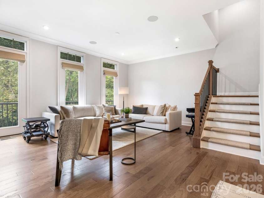 2555 Deacon Avenue, Charlotte, NC 28204.  MLS# CAR4369871, YatesRealty ID 28091. Living Room