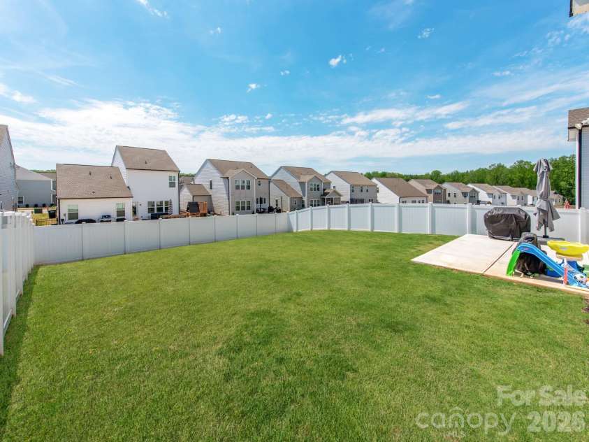 115 Benford Drive, Troutman, NC 28166.  MLS# CAR4367863, YatesRealty ID 28092. 