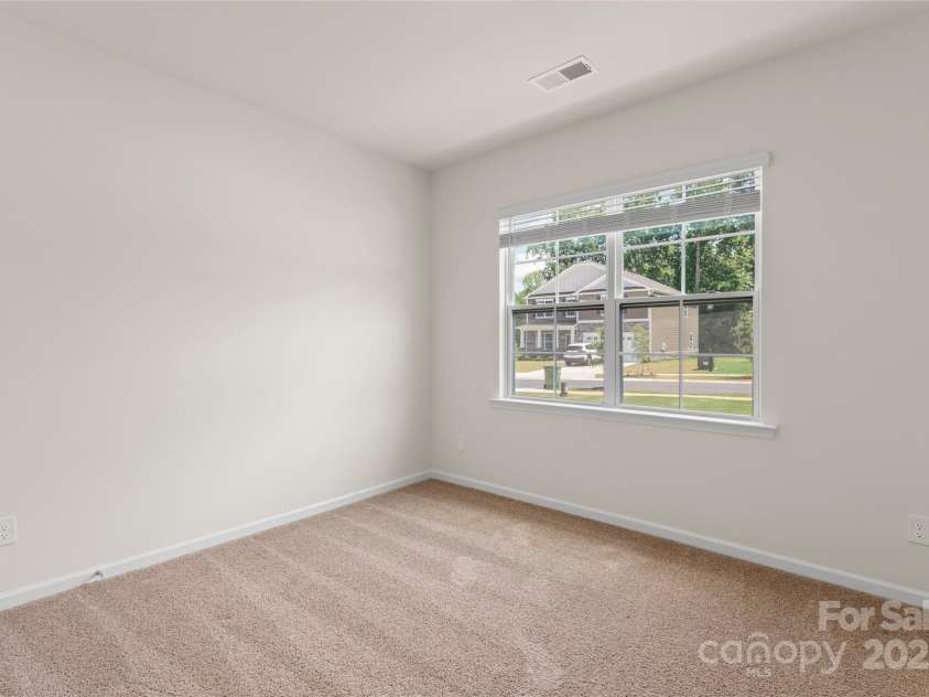 3505 Sycamore Crossing Court, Mount Holly, NC 28120.  MLS# CAR4277141, YatesRealty ID 28092. 