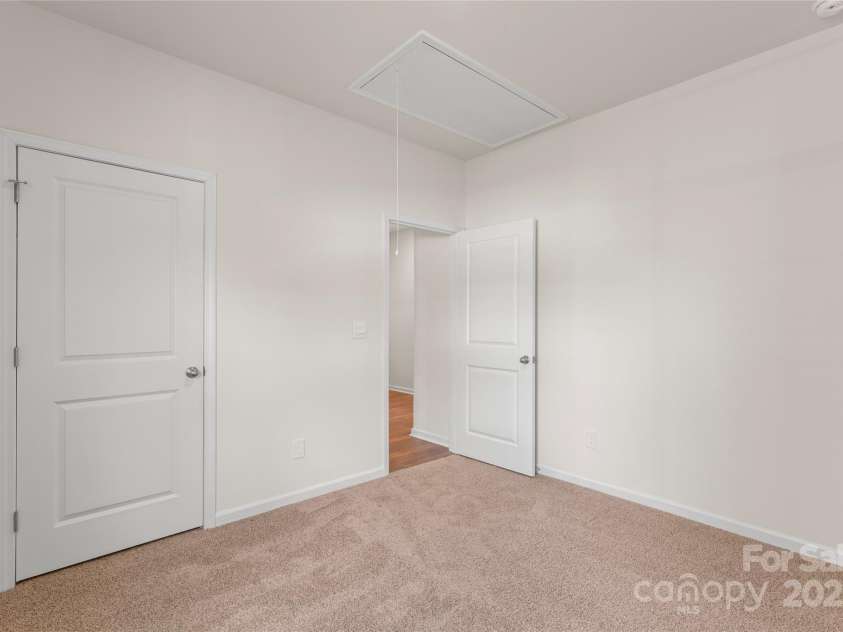 3505 Sycamore Crossing Court, Mount Holly, NC 28120.  MLS# CAR4277141, YatesRealty ID 28092. 