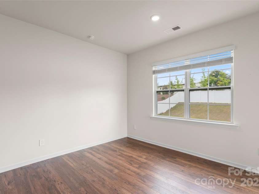 3505 Sycamore Crossing Court, Mount Holly, NC 28120.  MLS# CAR4277141, YatesRealty ID 28092. 