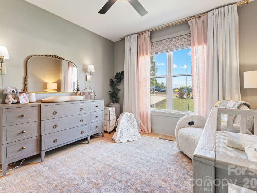 1116 Players Ridge Road, Hickory, NC 28601.  MLS# CAR4371667, YatesRealty ID 28093. 