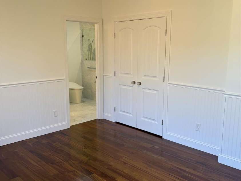 73 Wisdom Cove Road, Flat Rock, NC 28731.  MLS# CAR4203764, YatesRealty ID 28093. Primary bedroom - main level