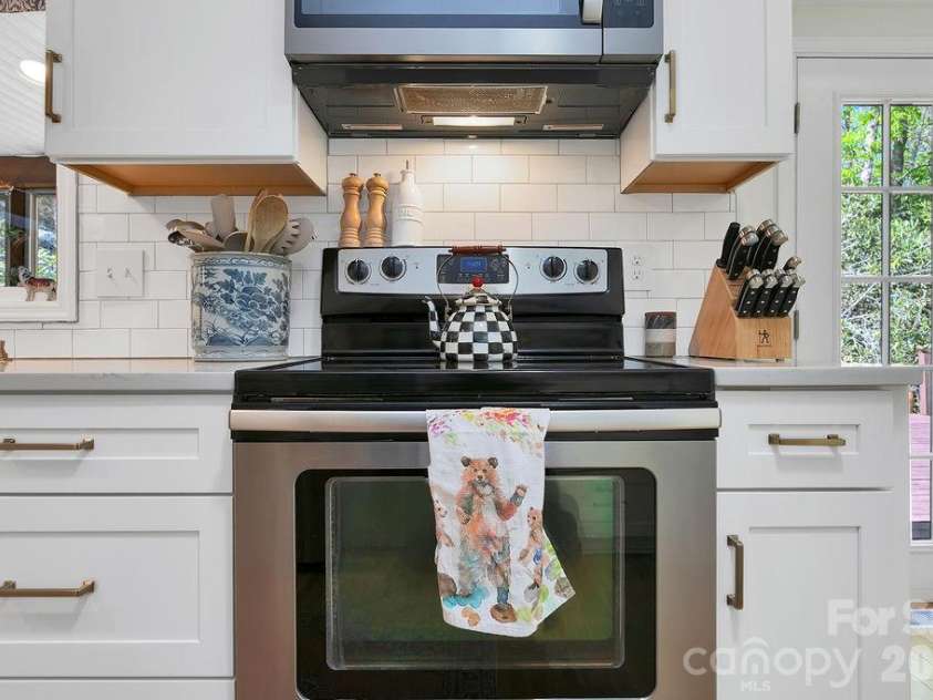 492 Falls Creek Road, Pisgah Forest, NC 28768.  MLS# CAR4375226, YatesRealty ID 28094. 