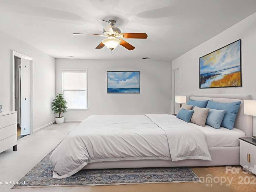 8915 Merrie Rose Avenue, Charlotte, NC 28213.  MLS# CAR4268929, YatesRealty ID 28094. 