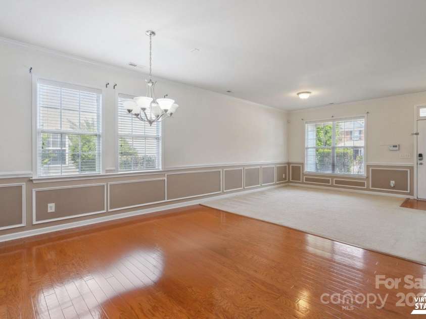 8915 Merrie Rose Avenue, Charlotte, NC 28213.  MLS# CAR4268929, YatesRealty ID 28094. 