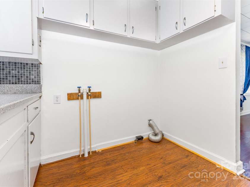 416 Pete Brittain Road, Morganton, NC 28655.  MLS# CAR4272261, YatesRealty ID 28095. 