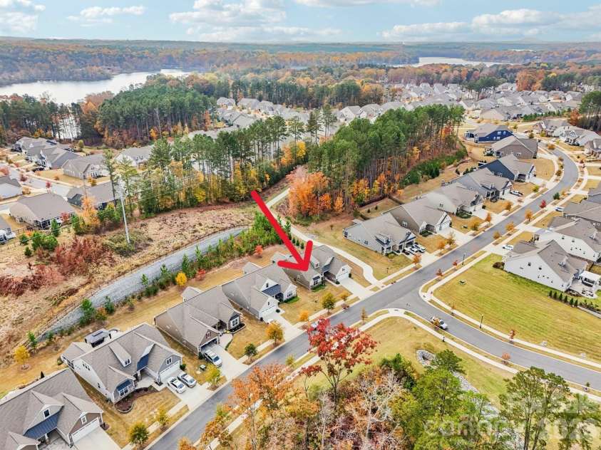 1328 Dali Boulevard, Mount Holly, NC 28120.  MLS# CAR4376476, YatesRealty ID 28096. 