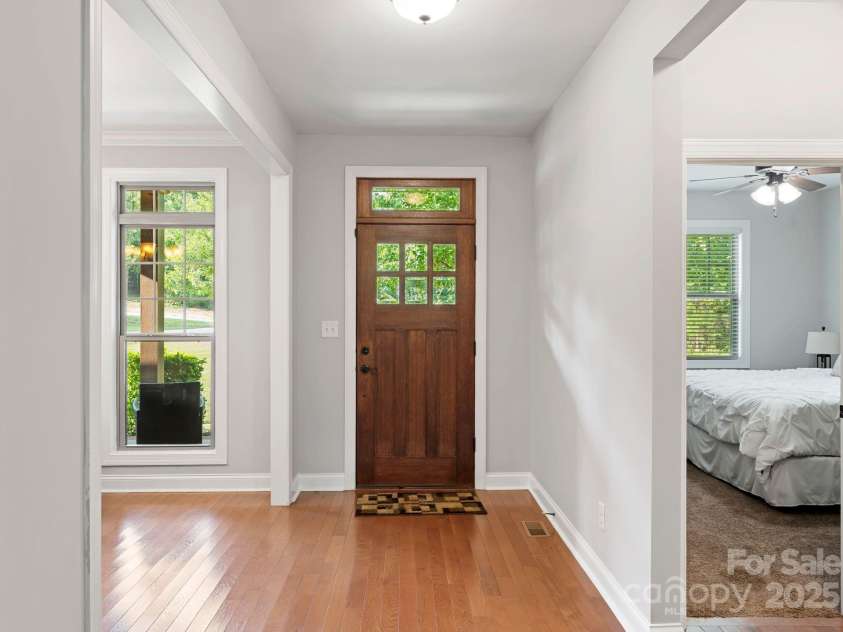 511 Alex D Owens Drive, Kings Mountain, NC 28086.  MLS# CAR4275166, YatesRealty ID 28097. Front Entry