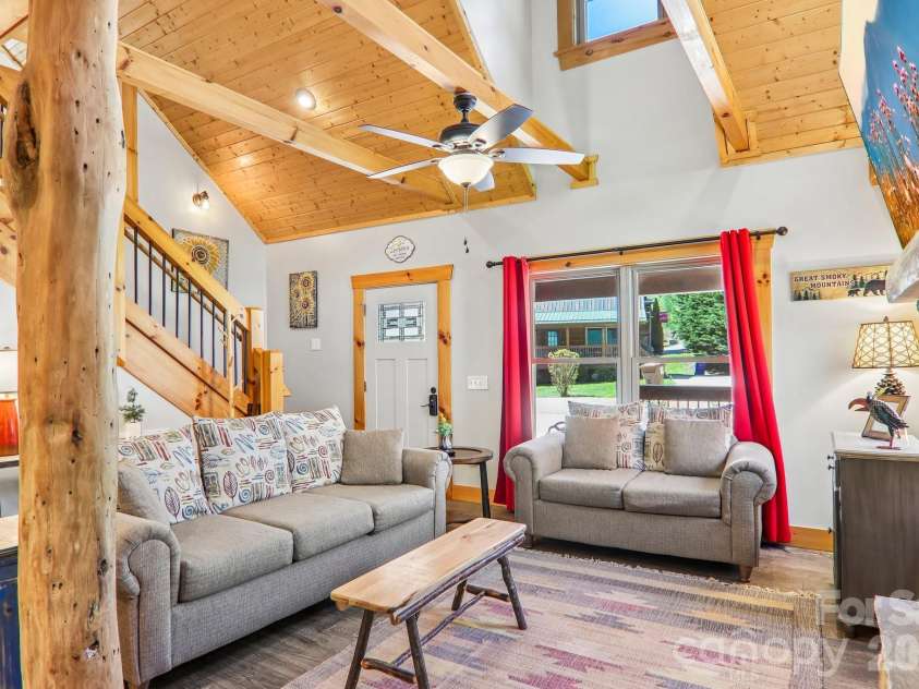 589 Panoramic Loop, Maggie Valley, NC 28751.  MLS# CAR4372216, YatesRealty ID 28097. Flooded with natural light