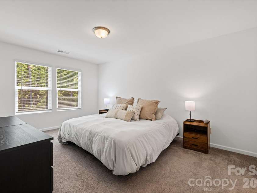 11012 Wickenden Way, Charlotte, NC 28214.  MLS# CAR4410250, YatesRealty ID 28098. 