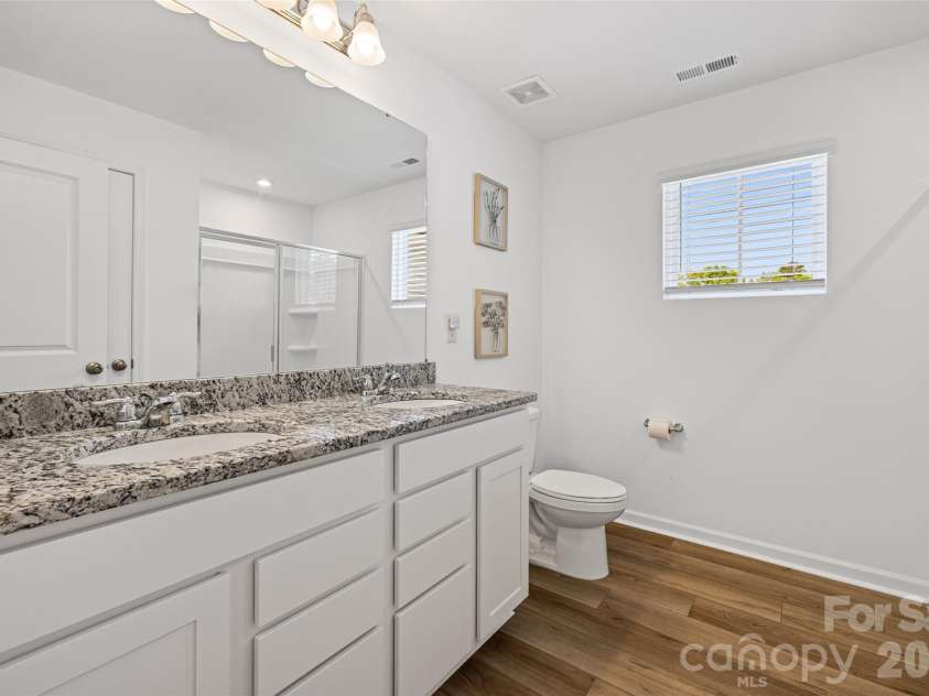 11012 Wickenden Way, Charlotte, NC 28214.  MLS# CAR4410250, YatesRealty ID 28098. 