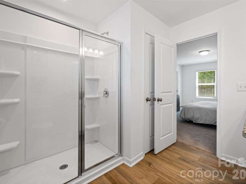 11012 Wickenden Way, Charlotte, NC 28214.  MLS# CAR4410250, YatesRealty ID 28098. 
