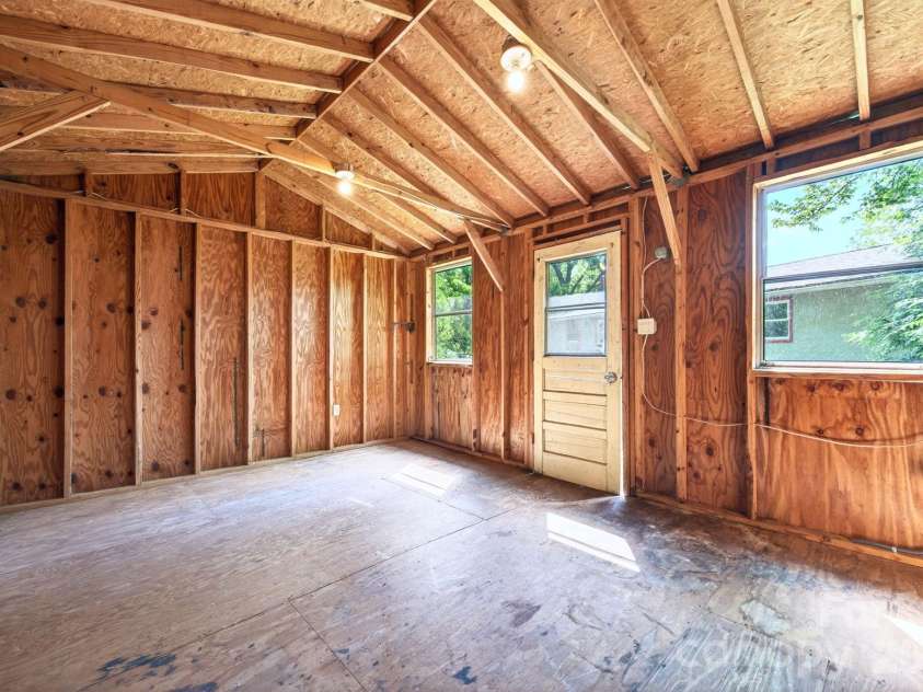138 Brooklyn Road, Asheville, NC 28803.  MLS# CAR4368961, YatesRealty ID 28099. 15-Detached Workshop