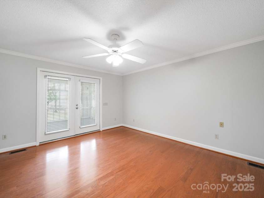 2364 Lakeside Drive, Liberty Hill, SC 29074.  MLS# CAR4283038, YatesRealty ID 28099. 
