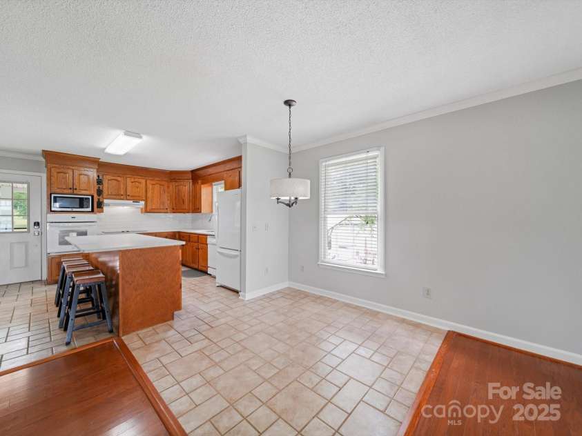 2364 Lakeside Drive, Liberty Hill, SC 29074.  MLS# CAR4283038, YatesRealty ID 28099. 