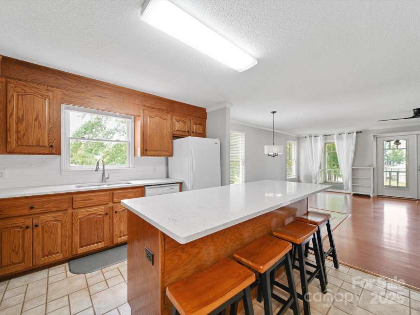 2364 Lakeside Drive, Liberty Hill, SC 29074.  MLS# CAR4283038, YatesRealty ID 28099. 