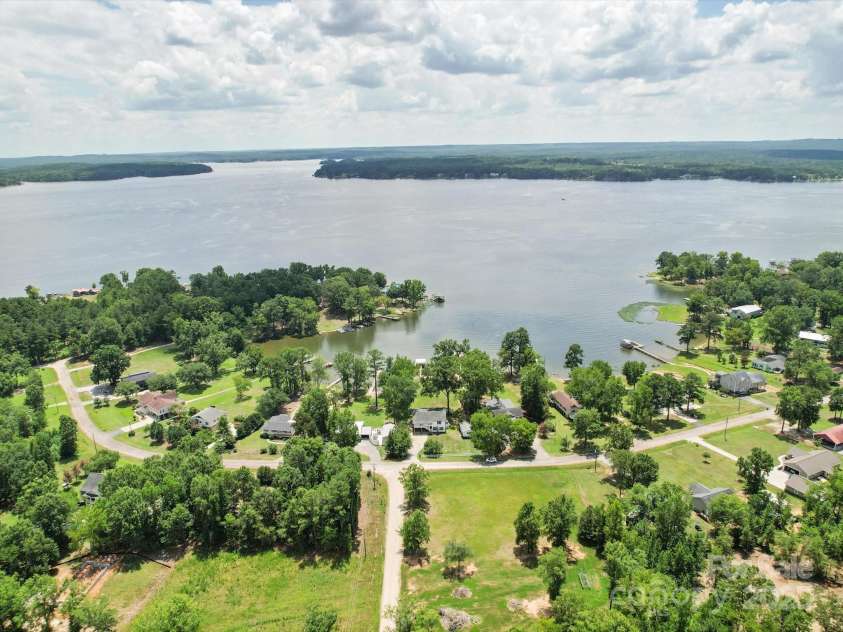 2364 Lakeside Drive, Liberty Hill, SC 29074.  MLS# CAR4283038, YatesRealty ID 28099. 
