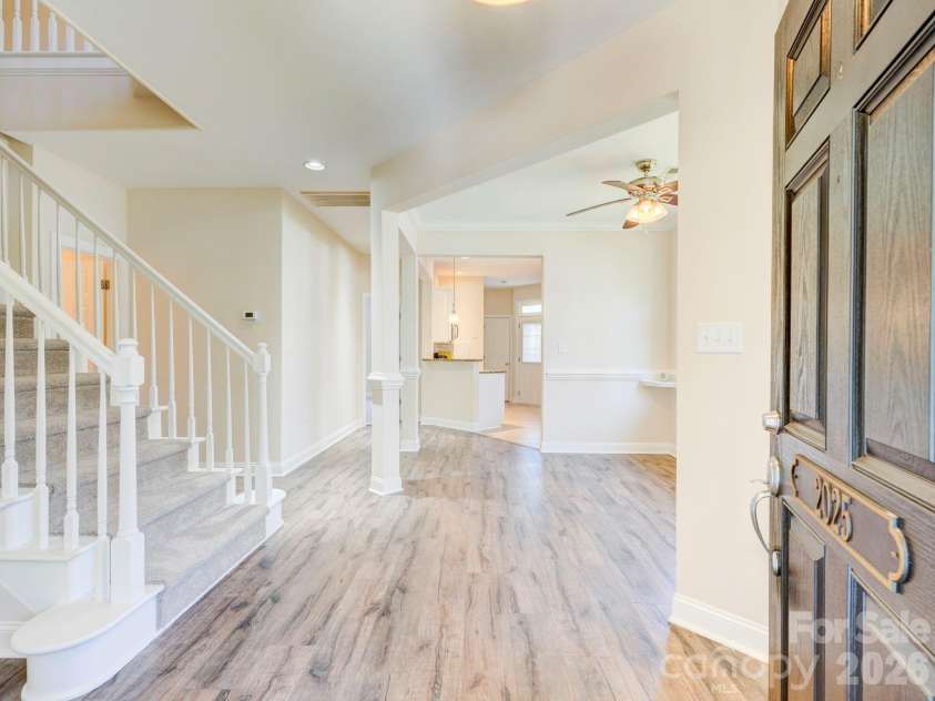 2025 Gable Way Lane, Matthews, NC 28104.  MLS# CAR4377619, YatesRealty ID 28100. 