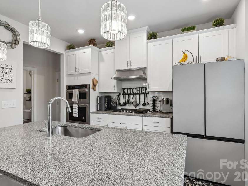 14200 Laughing Gull Road, Charlotte, NC 28278.  MLS# CAR4378999, YatesRealty ID 28102. 