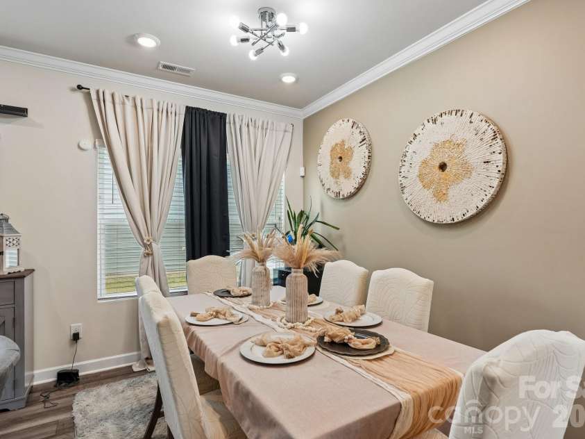 14200 Laughing Gull Road, Charlotte, NC 28278.  MLS# CAR4378999, YatesRealty ID 28102. 