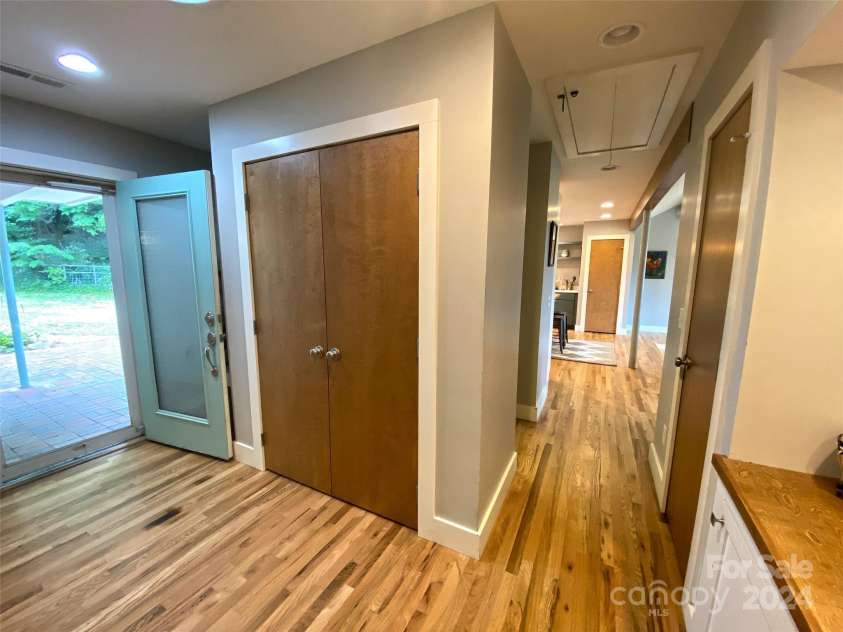 273 & 133 Nicholson Lane, Etowah, NC 28729.  MLS# CAR4133823, YatesRealty ID 28102. Entrance to 273