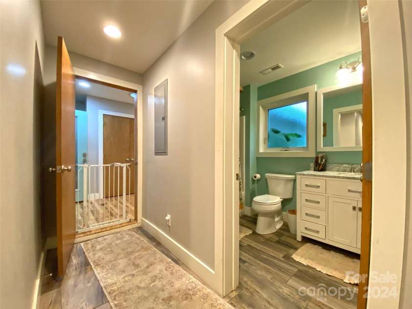 273 & 133 Nicholson Lane, Etowah, NC 28729.  MLS# CAR4133823, YatesRealty ID 28102. Full Bath #3