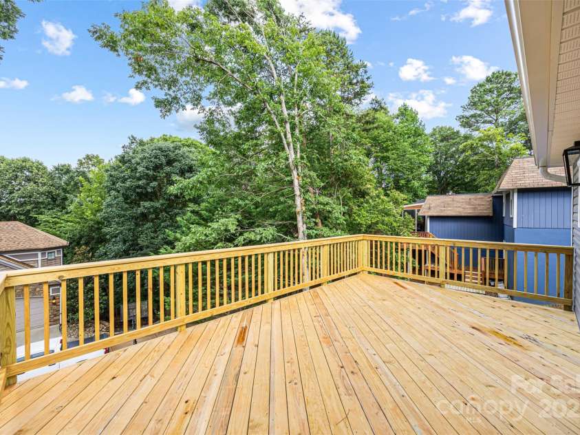 2027 Marquesas Avenue, Tega Cay, SC 29708.  MLS# CAR4262769, YatesRealty ID 28103. 